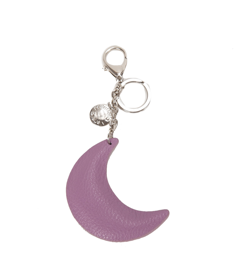pelletteria veneta pelletteria veneta portachiavi in pelle ac033 rosso - foto 1 Portachiavi in pelle a forma di luna, rosso bordeaux, con anelli e charm metallici