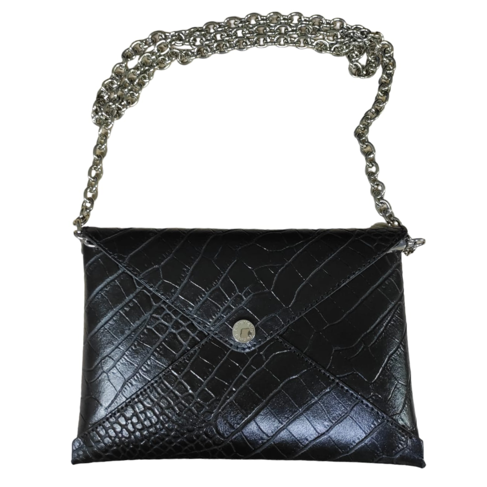 pelletteria-veneta-borsa-piccola-in-pelle-betty Borsa in pelle nera con motivo a quadri, catena argentata e bottone di chiusura