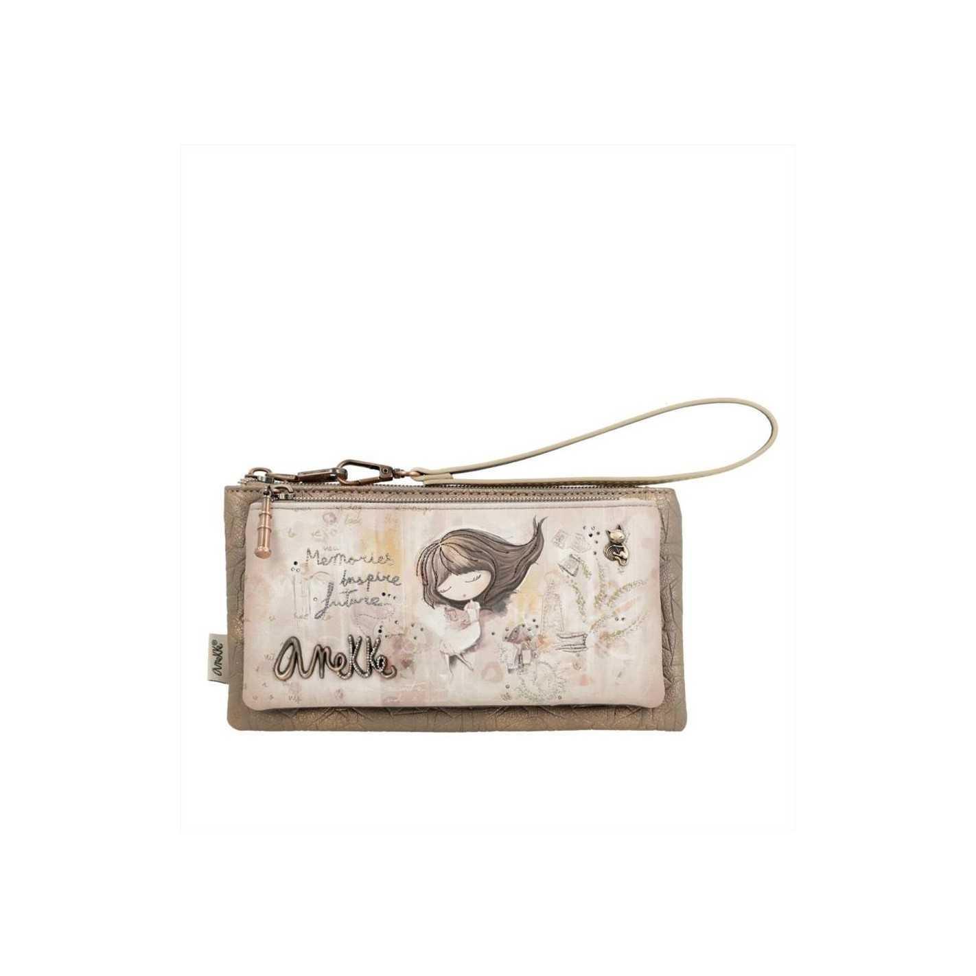 anekke anekke portafoglio sintetico 40809-023 - foto 1 Portafoglio sintetico ANEKKE con decorazione illustrata e tracolla, beige