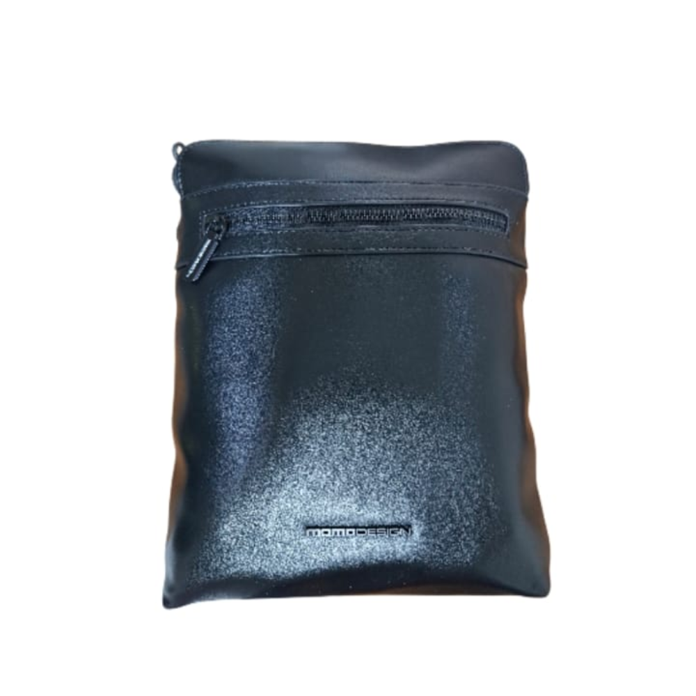 momo design momo zaino black mo-37pu - foto 1 Zaino MOMO DESIGN nero metallizzato con tracolla regolabile e logo ricamato