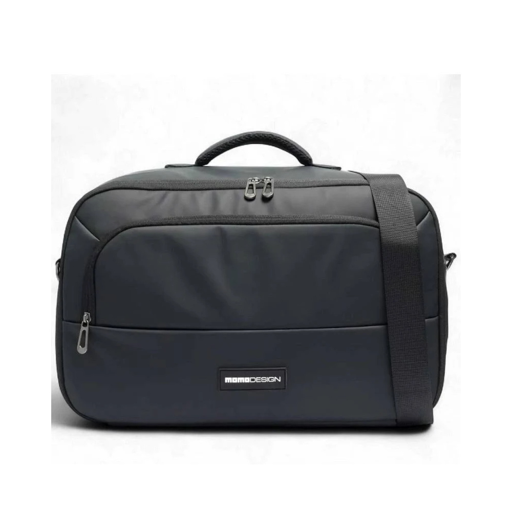 MOMO ZAINO GLOBETROTTER NERO Zaino nero in materiale sintetico con maniglia superiore e scomparti frontali